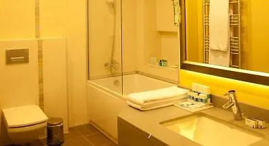 Nesta Hotel 4*