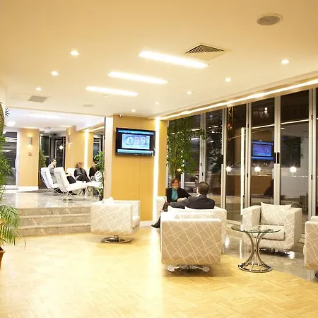 Hotel Nesta 4*